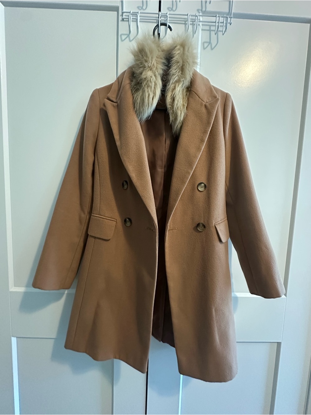 Topshop Women’s Double-Breasted Wool Coat with Faux Fur Collar - Camel